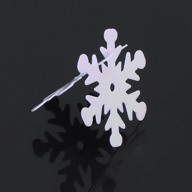 OOTDTY 100pcs Iridescent Christmas Frozen Snowflake Confetti Sequins Card Scrapbooking Christmas Snowflake Decor OOTDTY 100pcs Iridescent Christmas Frozen Snowflake Confetti Sequins Card Scrapbooking Christmas Snowflake Decor
