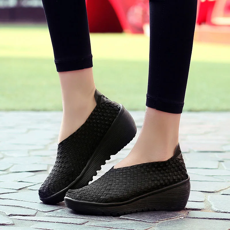 EOFK Breathable Women Woven Shoes loafers Handmade Elastic Woven Slip On Nylon Platform Wedges Shoes Woman - Color: Black