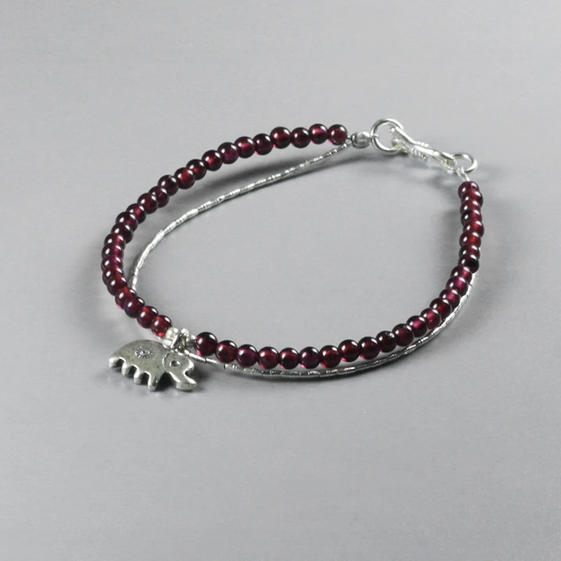 

Natural Garnet Small Beads Bracelet For Women 925 Sterling Silver Elephant Charm Rope Chain Thin Rope Yoga Bracelet Buddhist