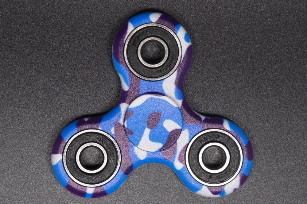 Tri Spinner ручной Спиннер игрушки Камуфляж пластик Fidget Hand tri-spinner палец снимает стресс подарок для детей взрослые дети игрушки