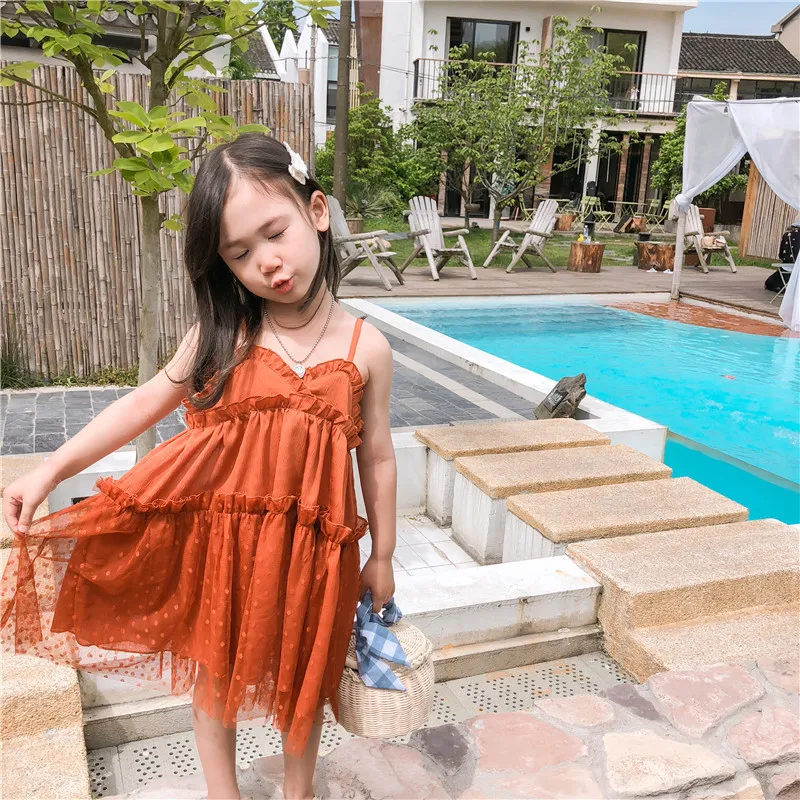 Новое поступление; летнее однотонное праздничное платье принцессы на бретелях в Корейском стиле с гренадиновым принтом для милых маленьких девочек