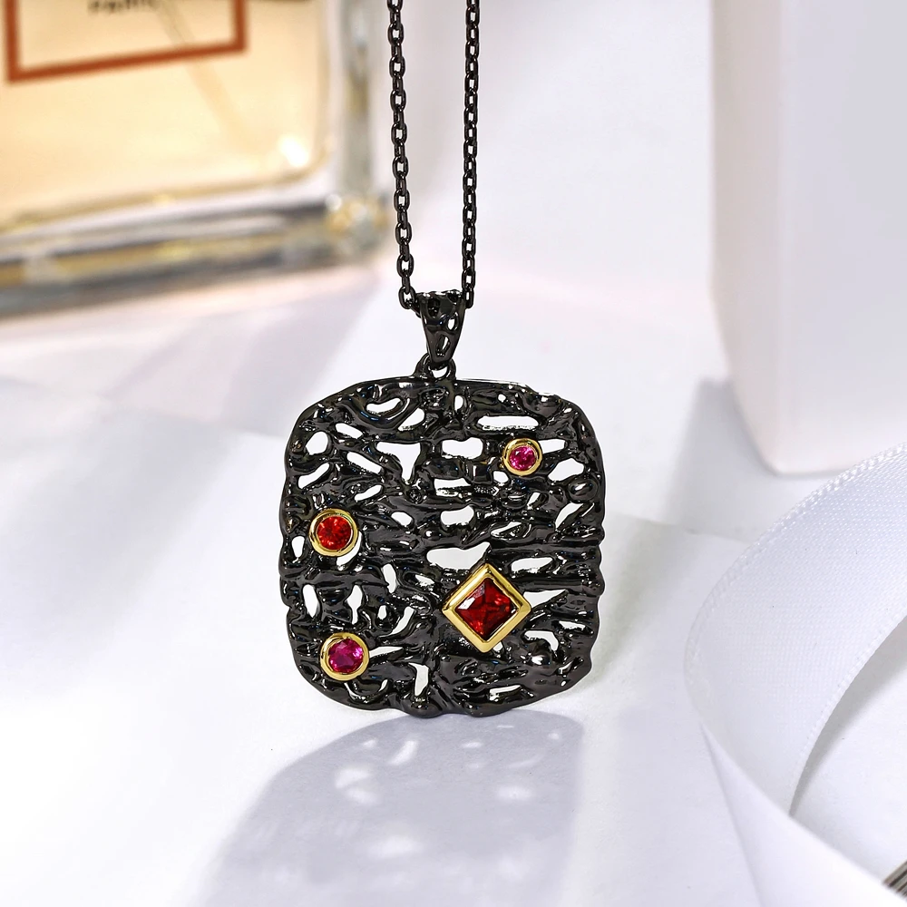 pendant necklace (1)