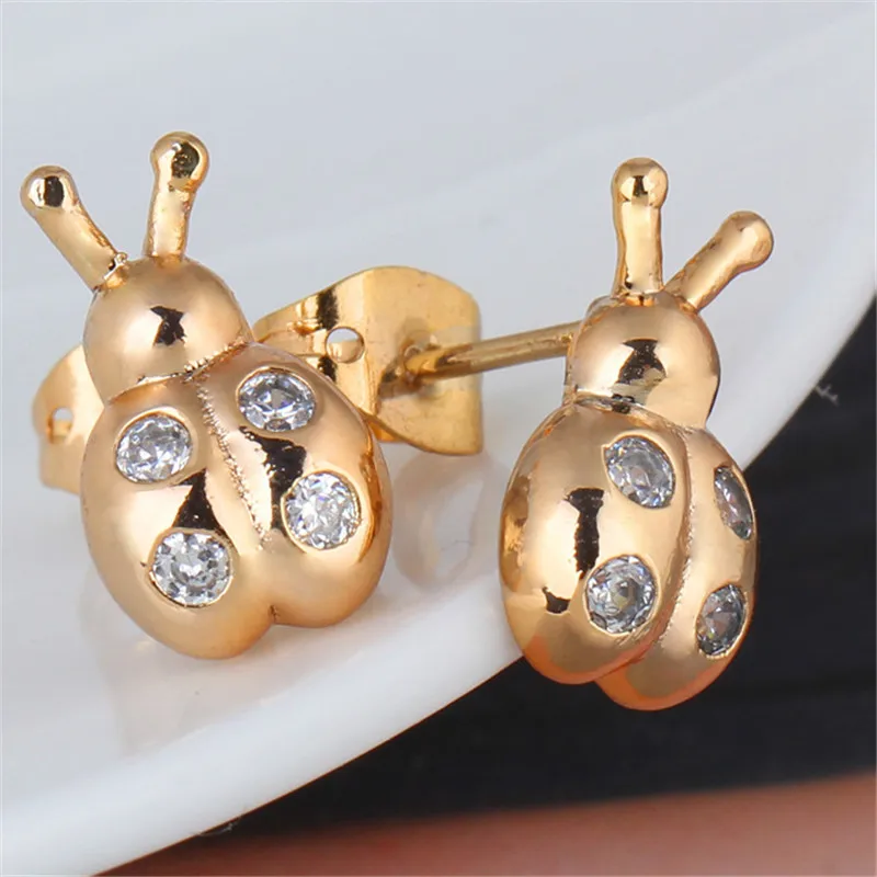 

Punk Cute Ladybug Stud Earrings For Women Gold Color Cubic Zirconia Statement Earrings Animal Jewelry