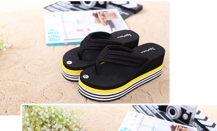 women sandalen