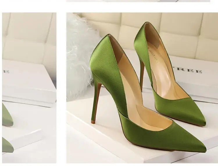 Шелковые атласные туфли; женские туфли на каблуке; свадебные дизайнерские туфли-лодочки наивысшего качества на очень высоком каблуке; sapato feminino salto alto stiletto