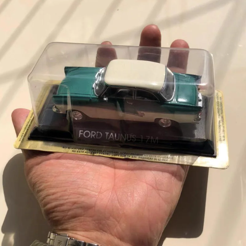 IXO 1/43 реальные игрушки США Ford Taunus 17M литые под давлением металлические модели