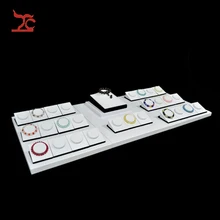 Новогоднее окно для покупок ювелирные изделия демонстрация витрина для подвесных браслетов браслеты из белого полиуретана