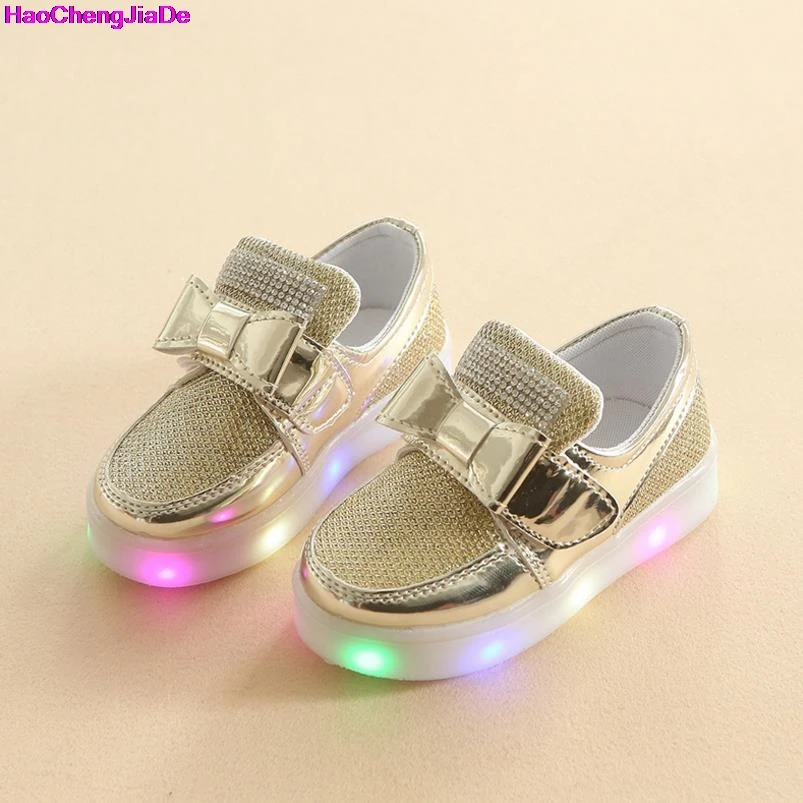 

HaoChengJiaDe New Spring Baby Girls Boys Led Light Casual Shoes Infant Soft Bottom Bow Sport Shoes Children Kids Outdoor Sneaker