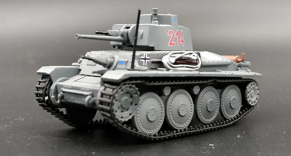 1: 72 Второй мировой войны Пособия по немецкому языку PzKpfw 38 т F Light бак модели сплава Модель Коллекция Модель