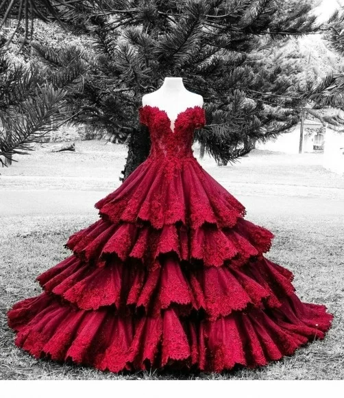 

2016 Elegant Long Spring Handmade Wedding Dresses Ball Gowns Custom Made Appliques Lace Floor-Length Bridal Gowns