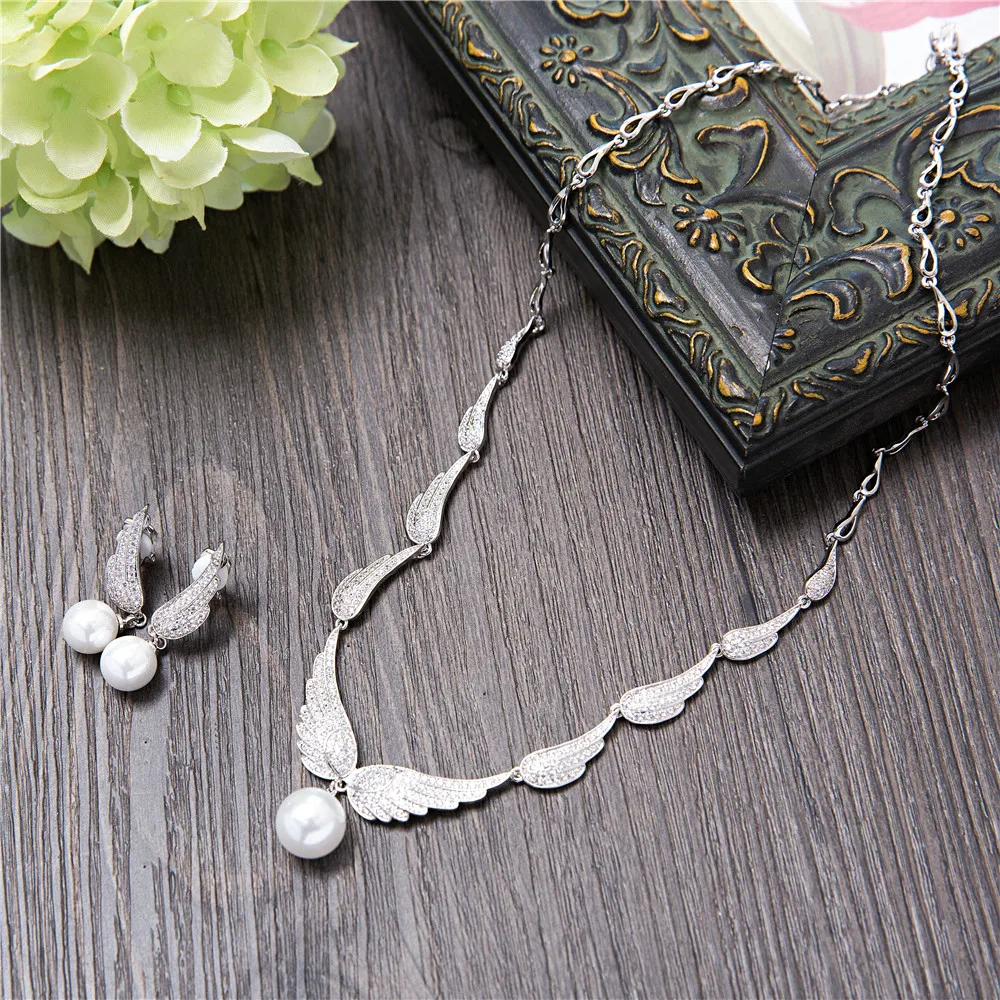 

Micro Inlays Zircon Princess Wing Necklace Earrings Jewelry Set Bride Wedding Pendant Choker Simulated Pearl Dangle Earring Gift