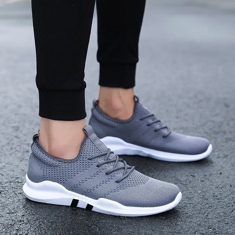 2018 marca quente sapatos casuais tênis leves
