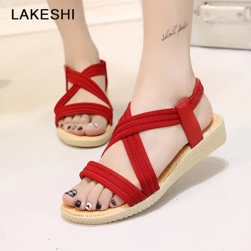 LAKESHI/новые женские сандалии Однотонные туфли на плоской подошве Модная летняя