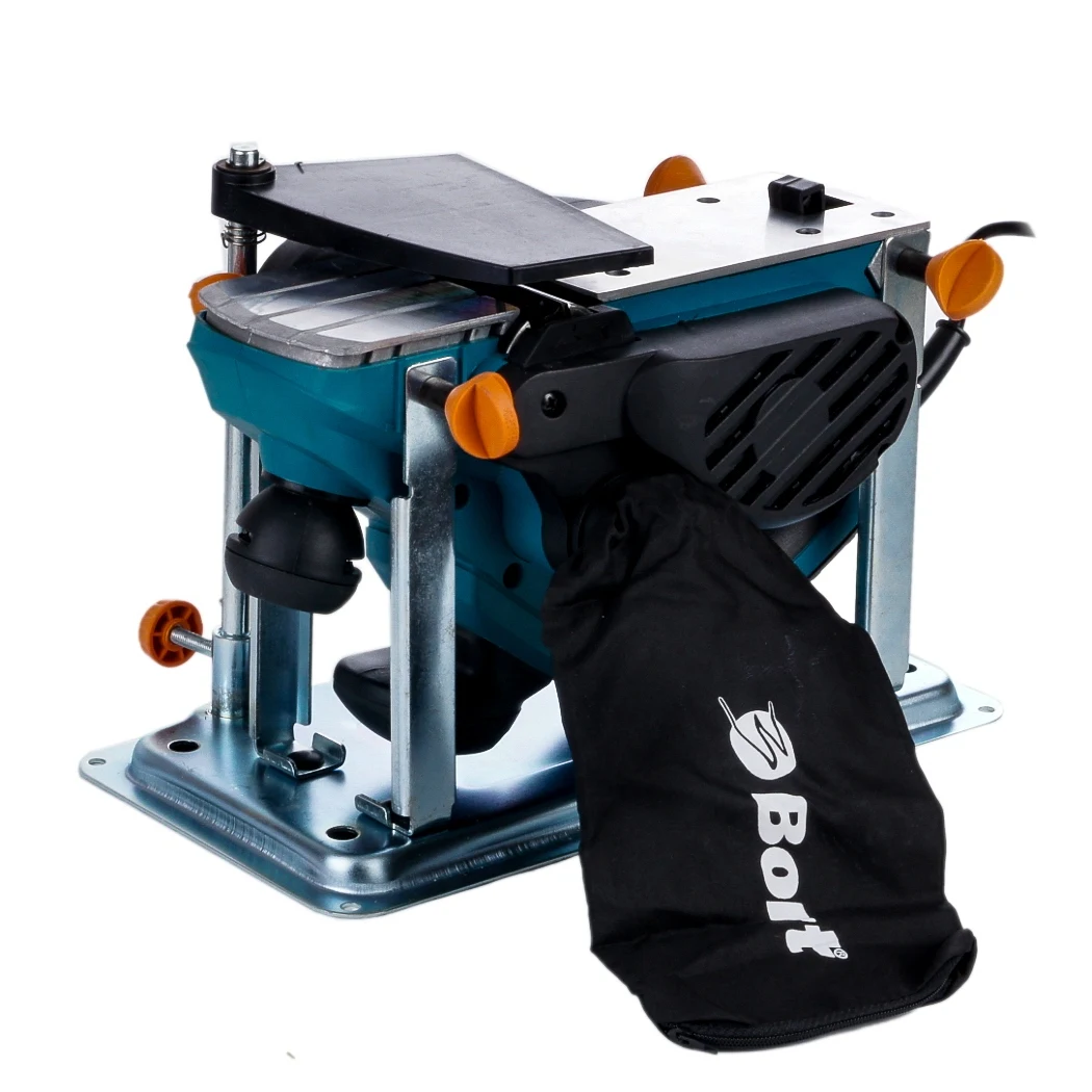 Рубанок электрический Bort BFB-850-T (Мощность 850 Вт, 16500 об/мин холостого хода, ширина обработки 82 мм, глубина обработки 3 мм)