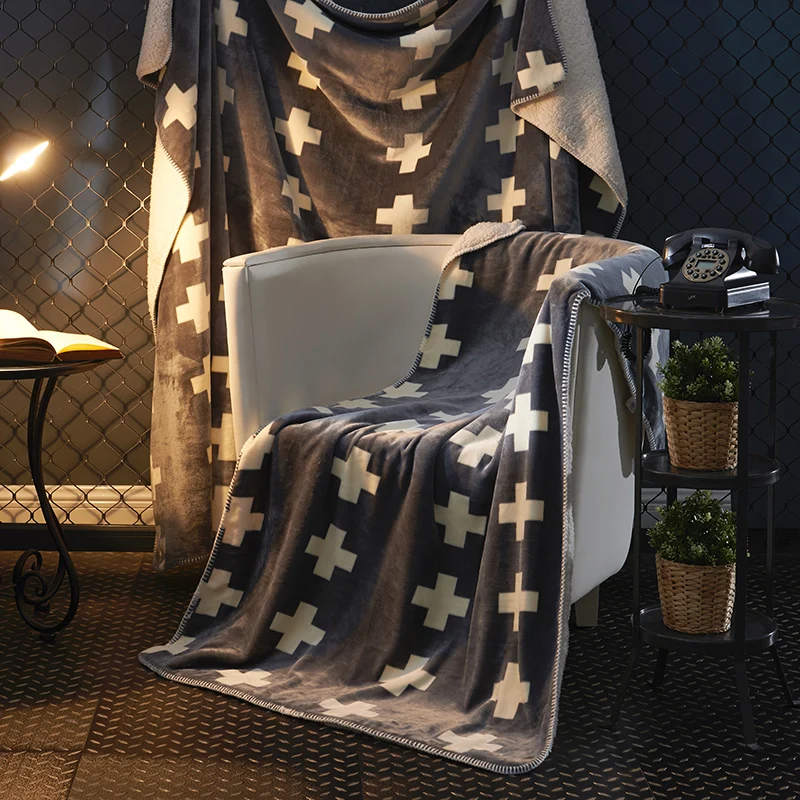 

High Quality Soft Blanket Gray Cross Pattern Blanket Comfortable Breathable Sofa / Airplane / Bed Trip 150x200cm