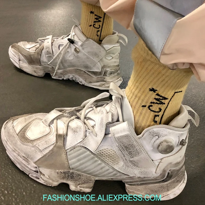 

Distressed Women Sneakers Runway Sport Shoes Women Breathable Thick Platform Creepers Casual Flats Tenis Feminino Cool Sneakers