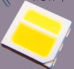 5 5x5 0x1 6 мм Топ SMD Тип 3 фишек 0 Вт Мощность WWR цвет LED Теплый белый + холодный красный