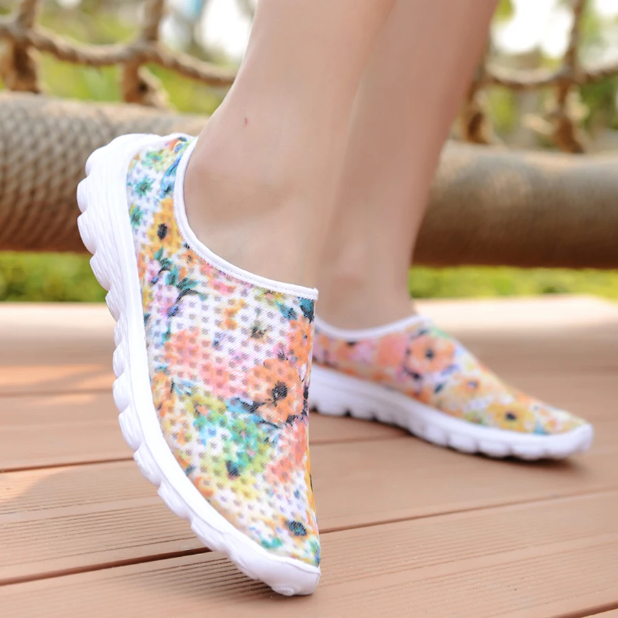 without less shoes sports