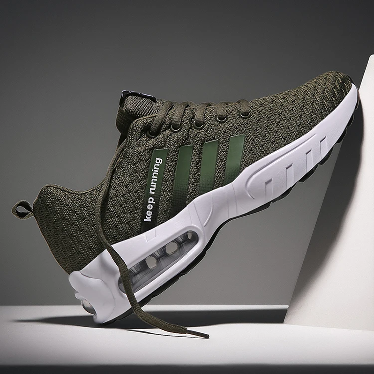 SNEAKERS (4)