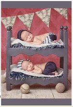 Simple Backdrops Photography For Photo Shoot Pink Striped Walls White Wooden Floor Bunches Of Flags For Children Photo Studio