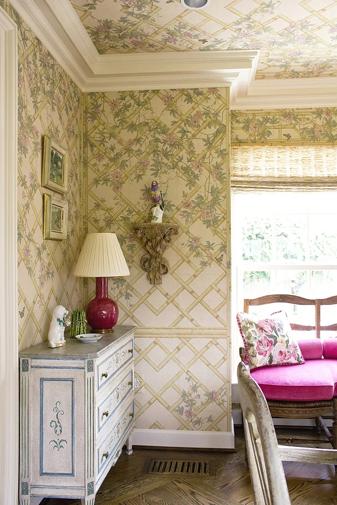 

Classic elegant Hand-painted silk wallpaper customized painting VINE with flower and birds many patterns and background optional