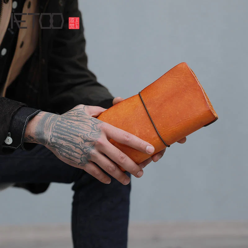 

AETOO Retro hand take wallet long leather large capacity youth head layer cowhide handmade handbag
