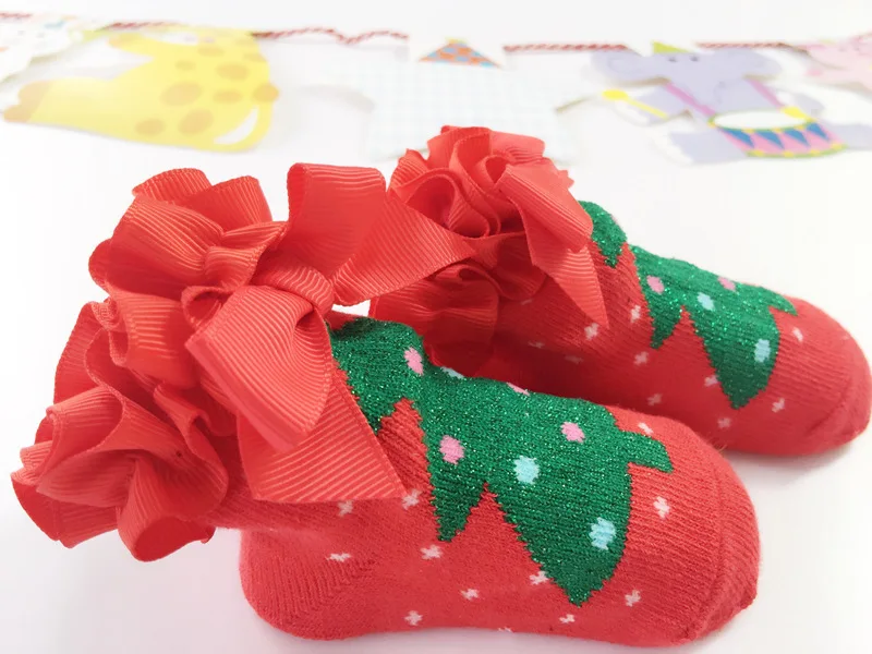 Новые рождественские детские носки кружевные носки с бантиком и деревом, красные хлопковые носки одежда для малышей Аксессуары для девочек и мальчиков, vestido infantil, на возраст от 0 до 24 месяцев