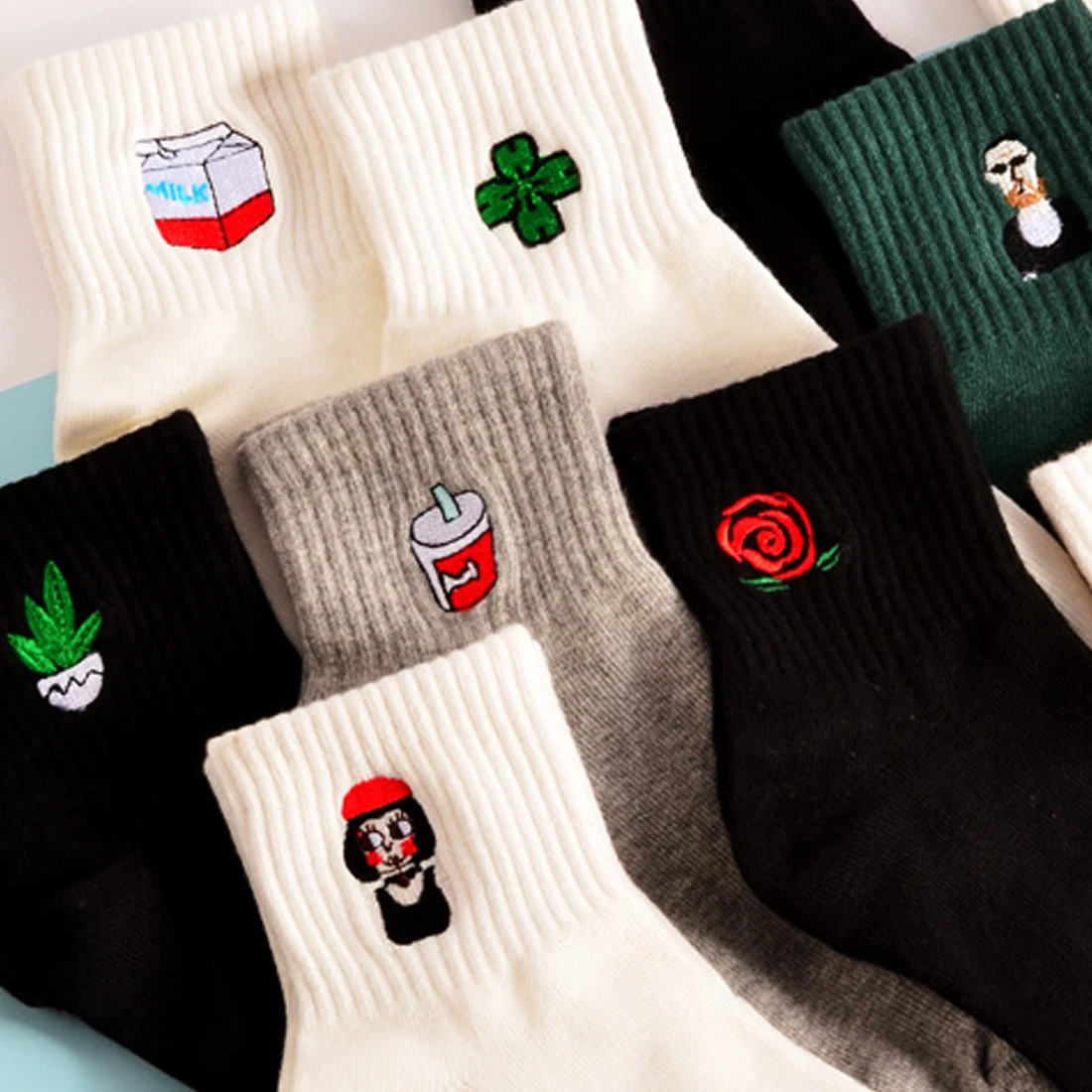 

Cotton Short Socks Hot Milk Clover Love Smile Face Rose Tongue Happy Socks Women Cotton Cartoon Embroidered Threaded Socks kawai