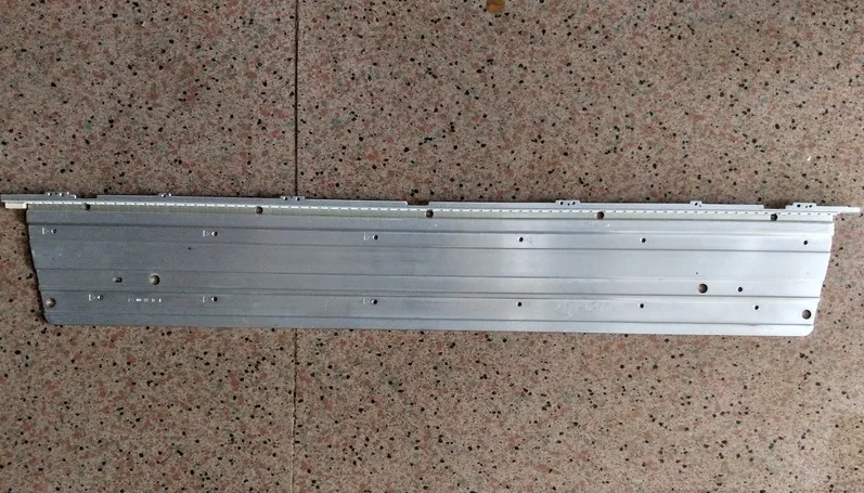 2 Pieces/lot for LED strip 3660L-0376A 55" V6 Edge FHD-1 Rev1.0 1 R L type 80 LEDs 696MM,used parts