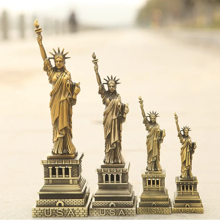 Statue of Liberty Replica Figurine Souvenir from New York Cityin