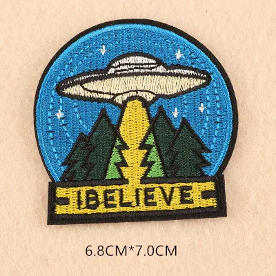 1pcs Space Universe UFO parches Embroidered Iron on Patches for Clothing DIY Motif Stripes Clothes Stickers The aliens Badges - Цвет: ZU03-14