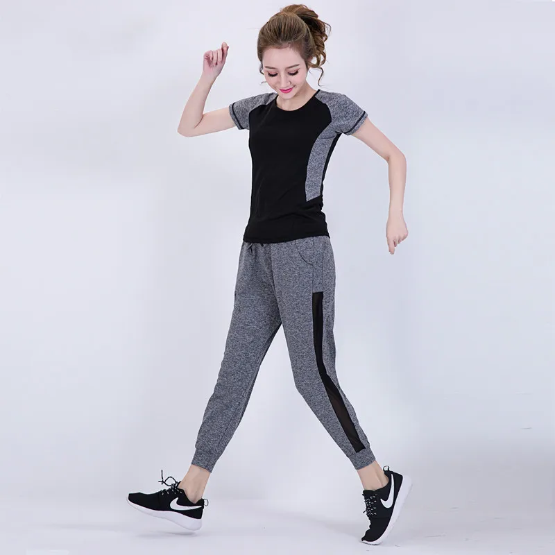 

Women Running Jogging Gym Clothing Fitness Training Yoga Sport T-shirt + Pants+Bra Suit Fitness Suit Sports Wear For Woman Yoga