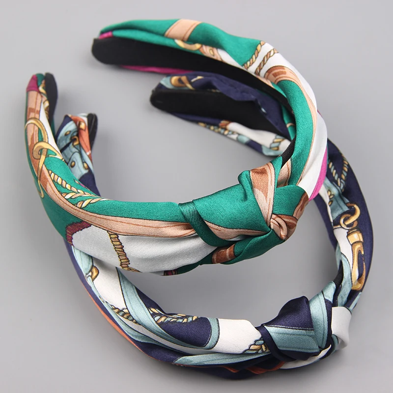 how to wear a tie knot headband
