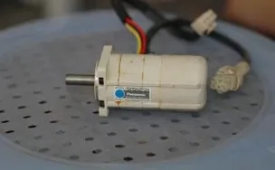 

servo drive  MKDET1505P    ,90% appearance new , 3 months warranty , in stock