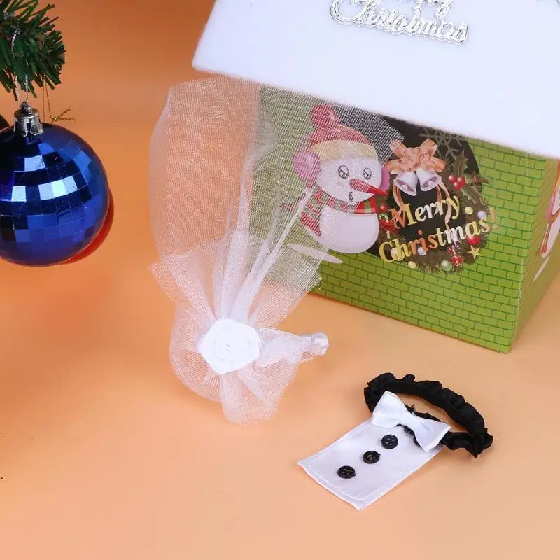 

2pcs Bride Groom Wine Glass Cups Set Wedding Supply Decoration(Black/White) Wine Glasses Decors Festival and Party Supplies