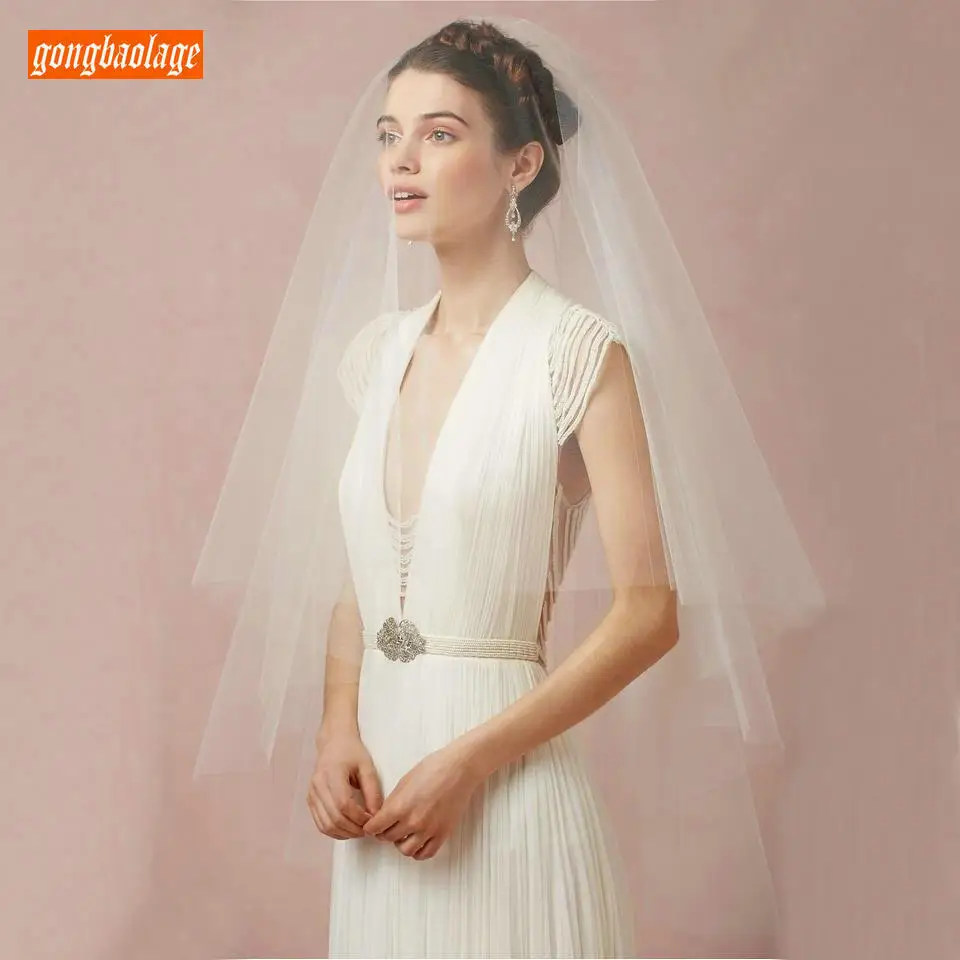 

fashionable White Bridal Veils Two Layers 120 cm Ivory Tulle In Stock Chic Bride Veil with Comb 2019 Cheap Wedding accessories