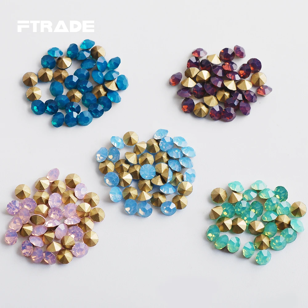 

5 Opal Color Pointed Back Glass Crystal Fancy Chatons Glue on Nail Art Rhinestones For For Clothing 3D Nails Decoration