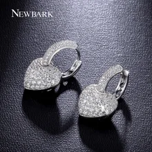 Newbark clásico corazón pendientes oro blanco plateado pendiente del aro pavimentada cubic zirconia joyería para las mujeres de la boda