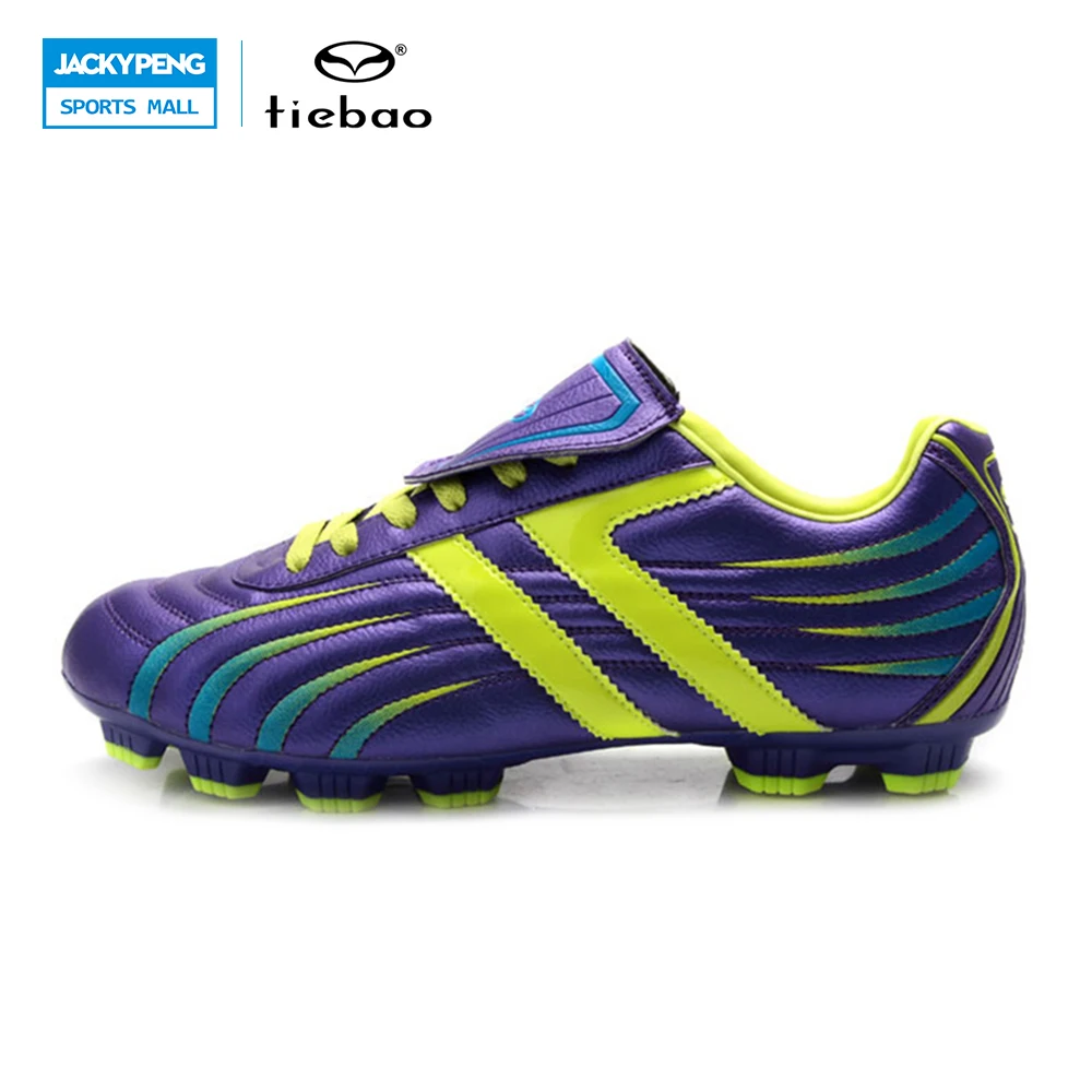 training soccer shoes