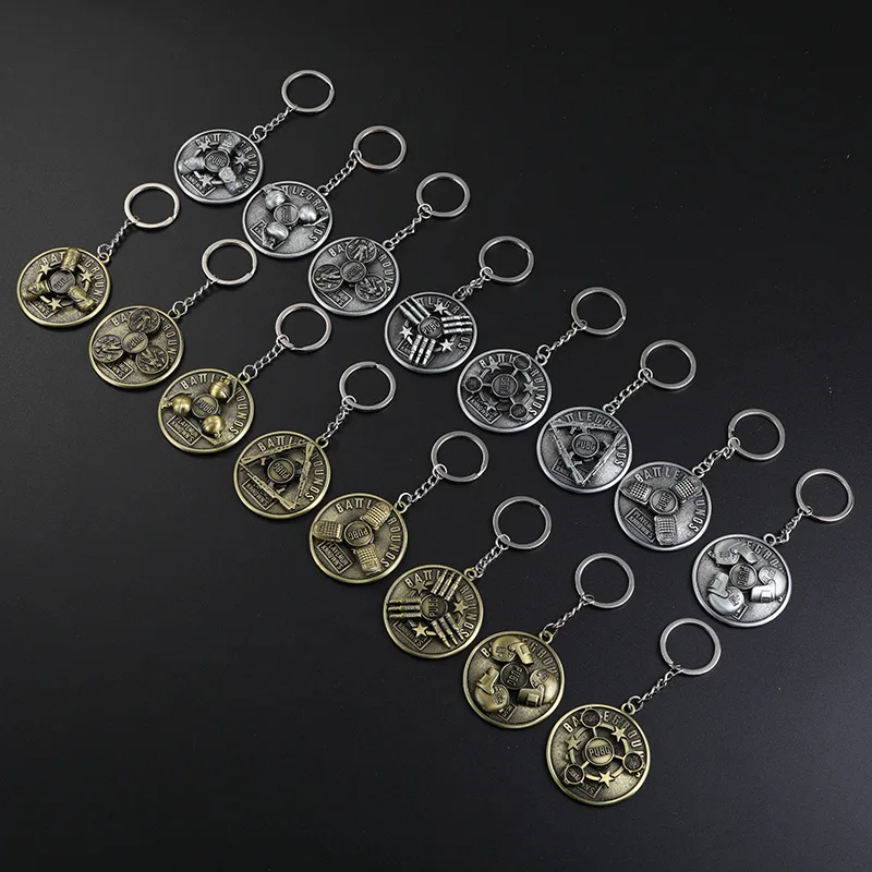 

2019 Creative Key Eat Chicken Game Around 360 Degree Rotary Nameplate 98K Bullet AKM Metal 3D Keychain