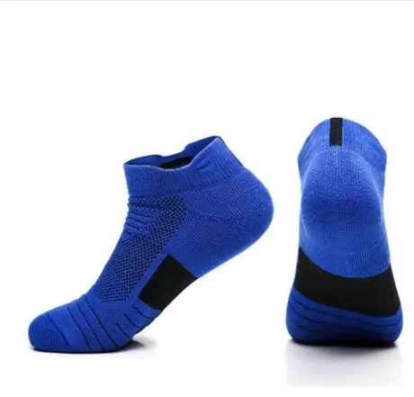 

2018Outdoor Mens Sport Socks Breathable Sweat Cotton Non-slip Damping Running Cycling Socks Autumn Professional Basketball Socks