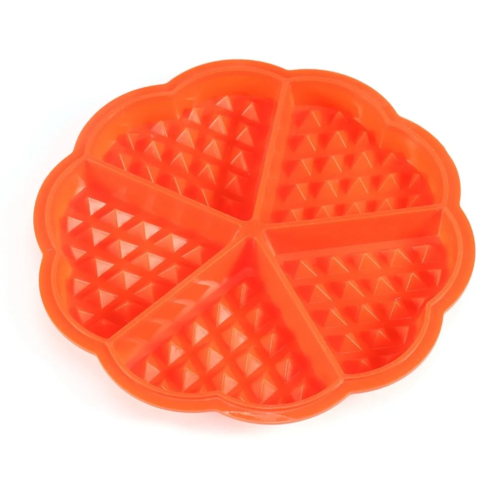 

Round Silicone Waffle Mold Maker Pan Microwave Baking Cookie Muffin Bakeware Cooking Tools