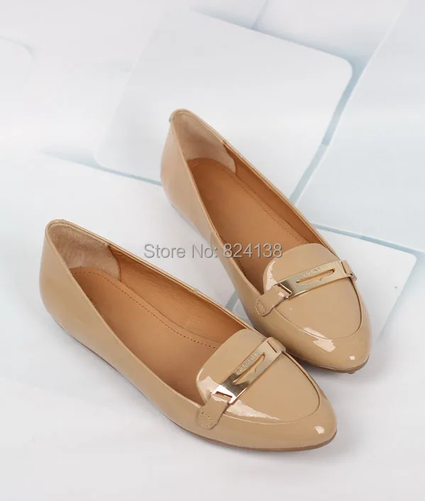 ladies tan flats