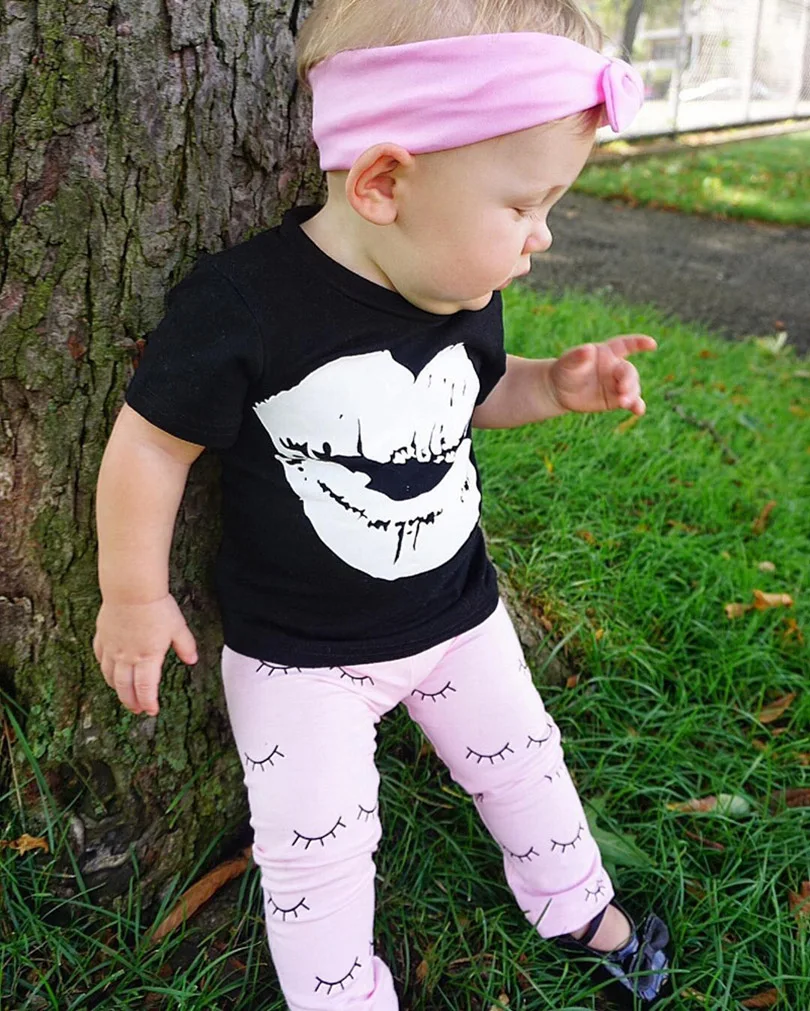 4371364630_618387378