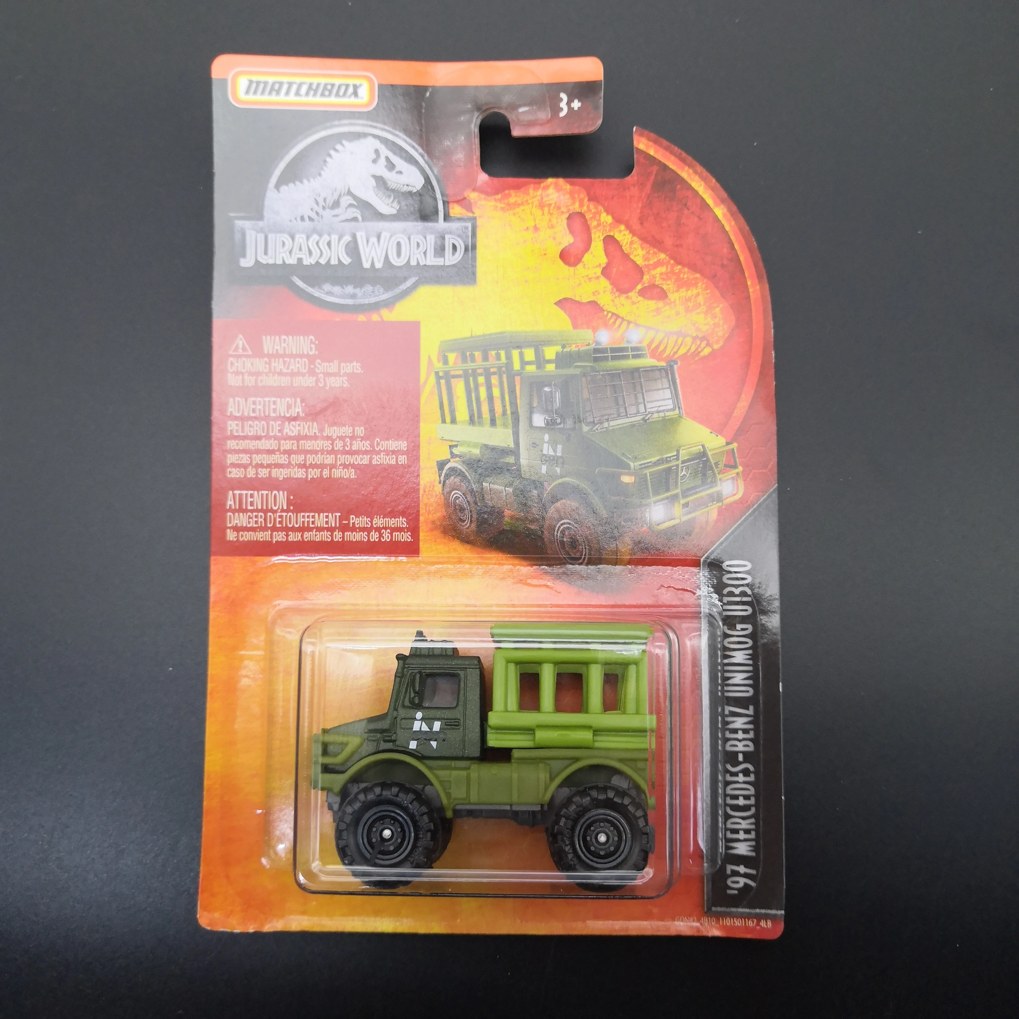 Модель 2019 года автомобиль 1:64 спортивный мир Юрского периода 97 MERCEDES BENZ UNIMOG