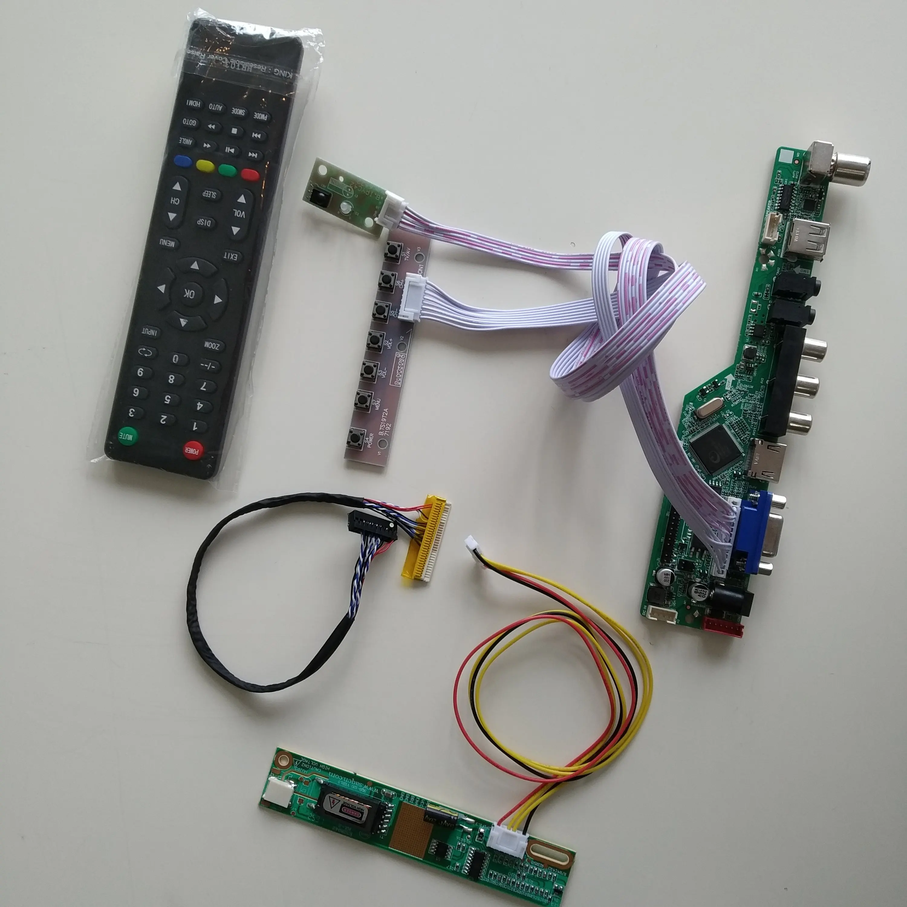 

USB VGA AV AUDIO LCD LED TV HDMI 1 CCFL lamps cable Controller Board DIY kit For 15.6" LTN156AT01 1366*768 screen monitor