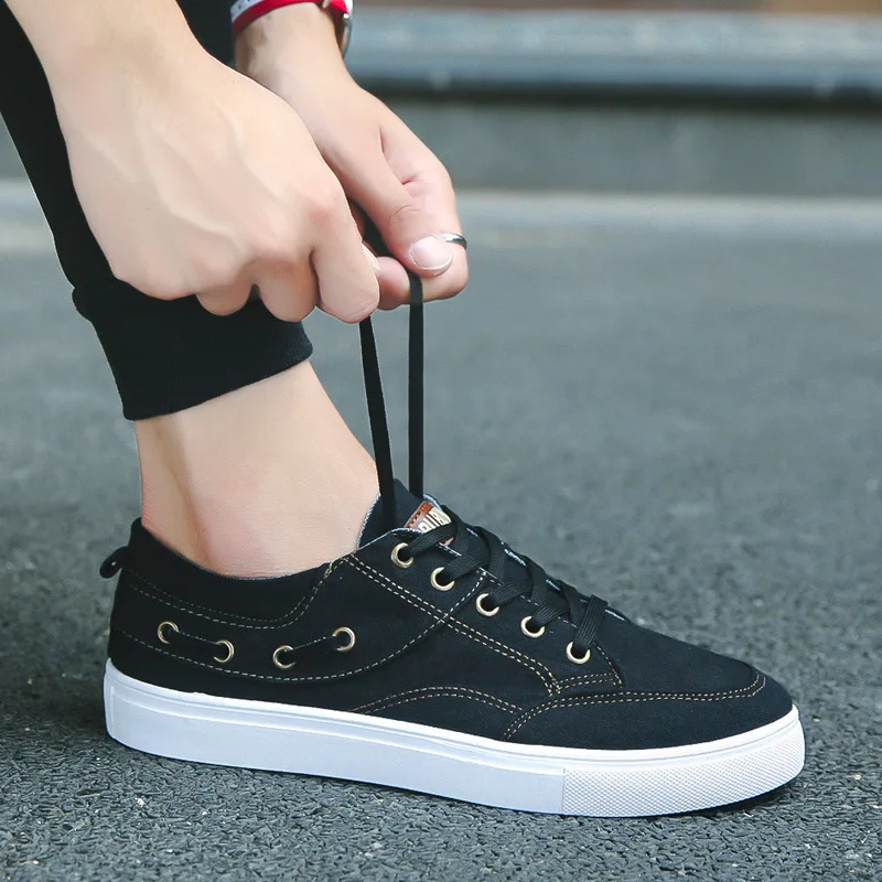 

Top quality Men Shoes New 2019 Hot Spring Canvas Men Casual Shoes Breathable Round Lace-Up Flats British Style Men Fashion Shoes