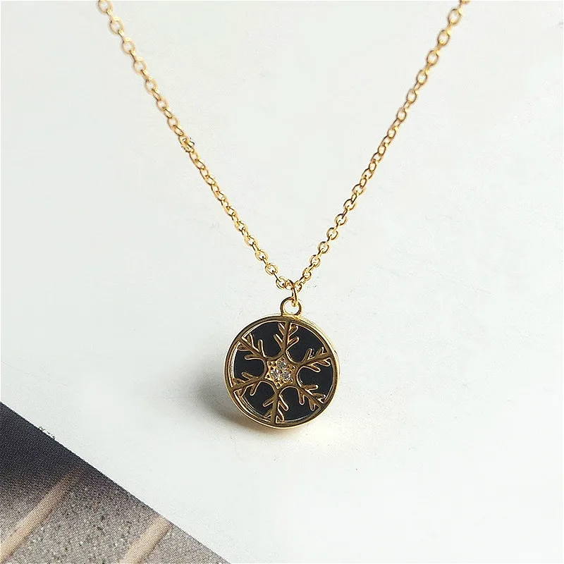 

Fengxiaoling High Quality 925 Sterling Silver Snowflake Pendant Necklaces Golden Round Cubic Zirconia Statement Necklace Jewelry