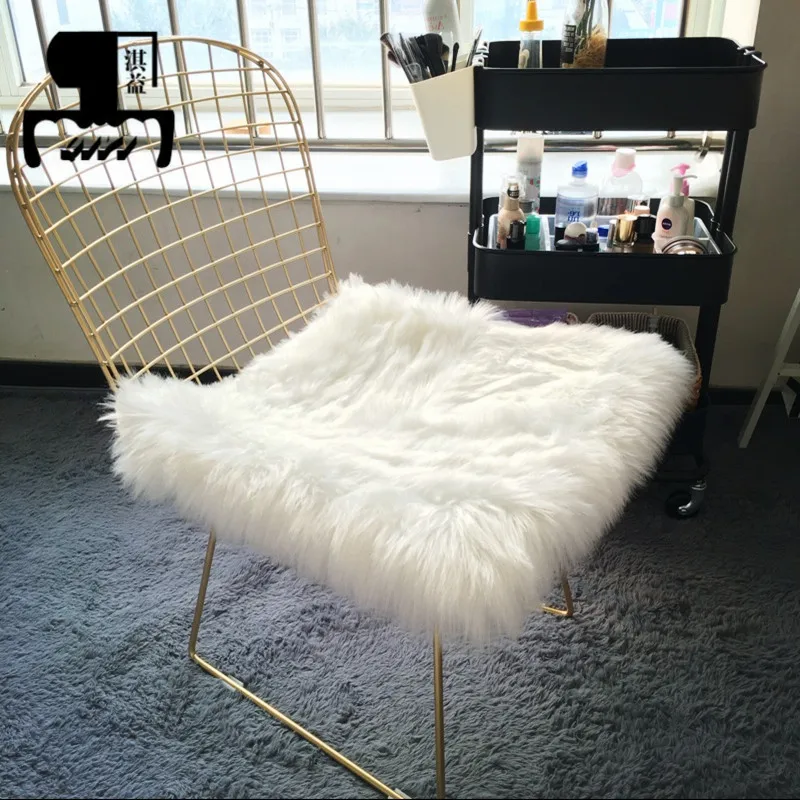 Нордический золотой железный стул в дырочку стул для столовой офиса домашнего кофе с 100/50*50 см шерстяная подушка - Цвет: golden chair 50 mat