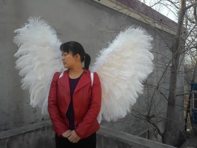

fashion model T catwalk stage performance show pure handmade fashion classic beautiful natural ostrich feather angel wings
